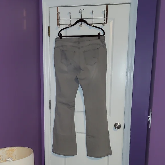 Fashion Nova Gray Flare Jeans - Picture 4 of 6